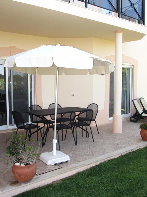 Fairviews Villa On Boavista Golf Resort Lagos Exterior photo
